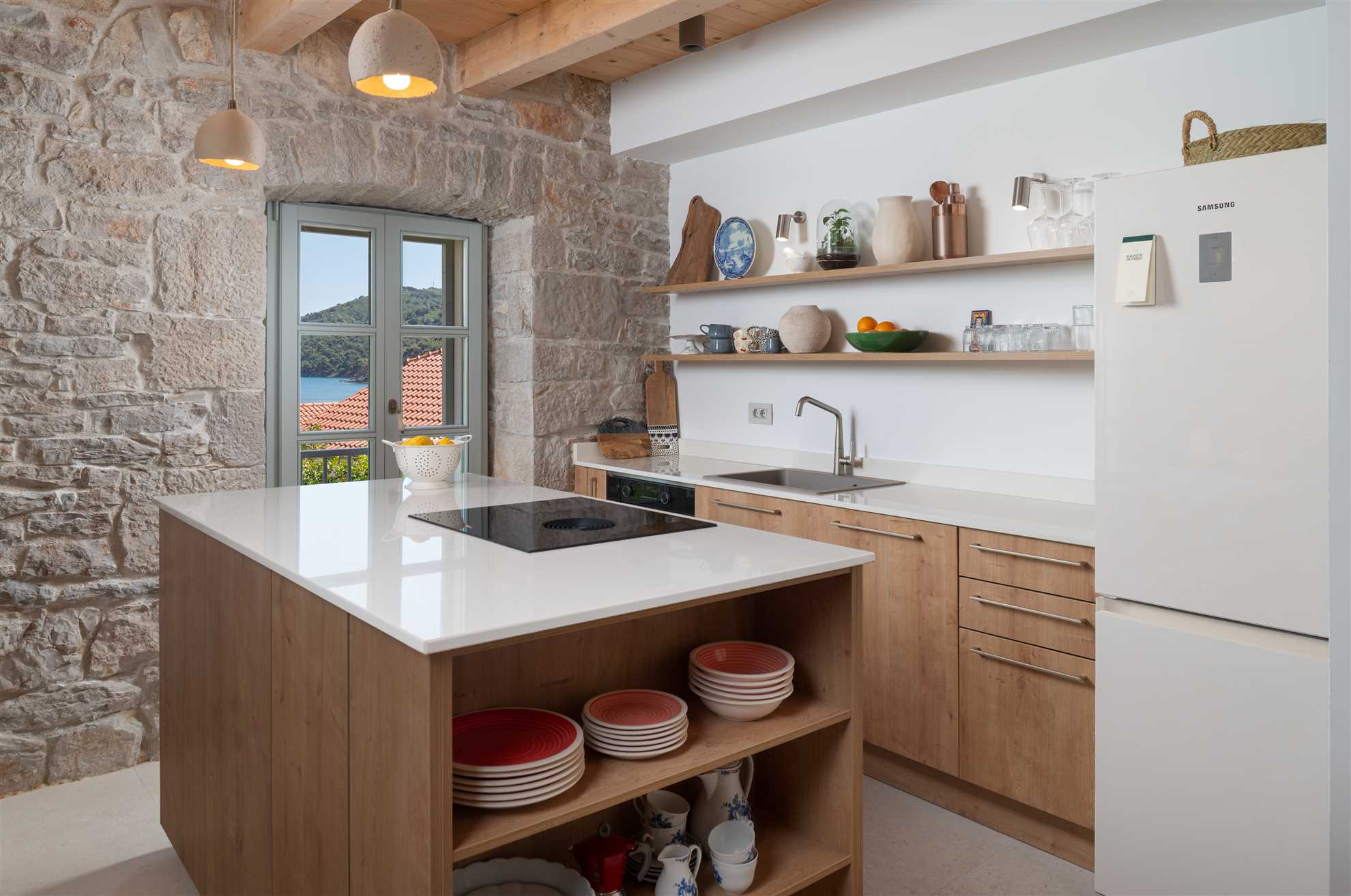 Stone house Casa Lumina