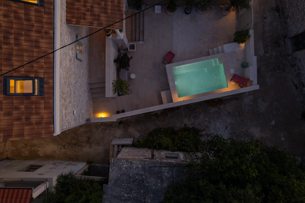 Stone Villa in Božava with Private Swimming Pool
