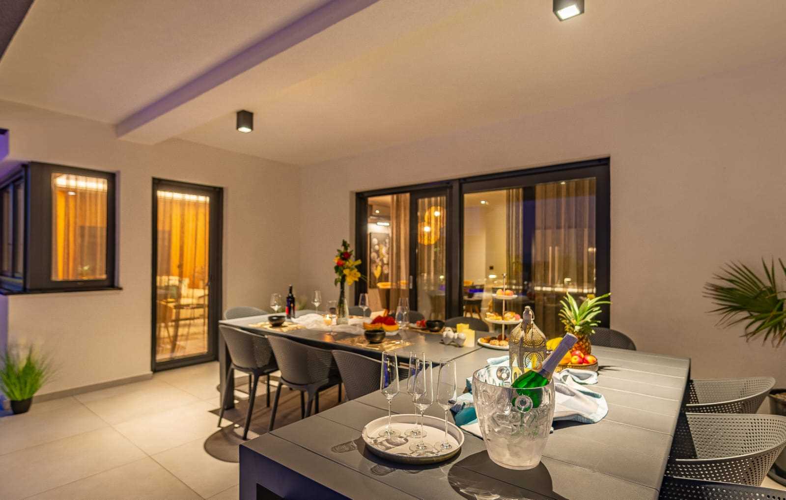 Luxury Villa David, Posedarje