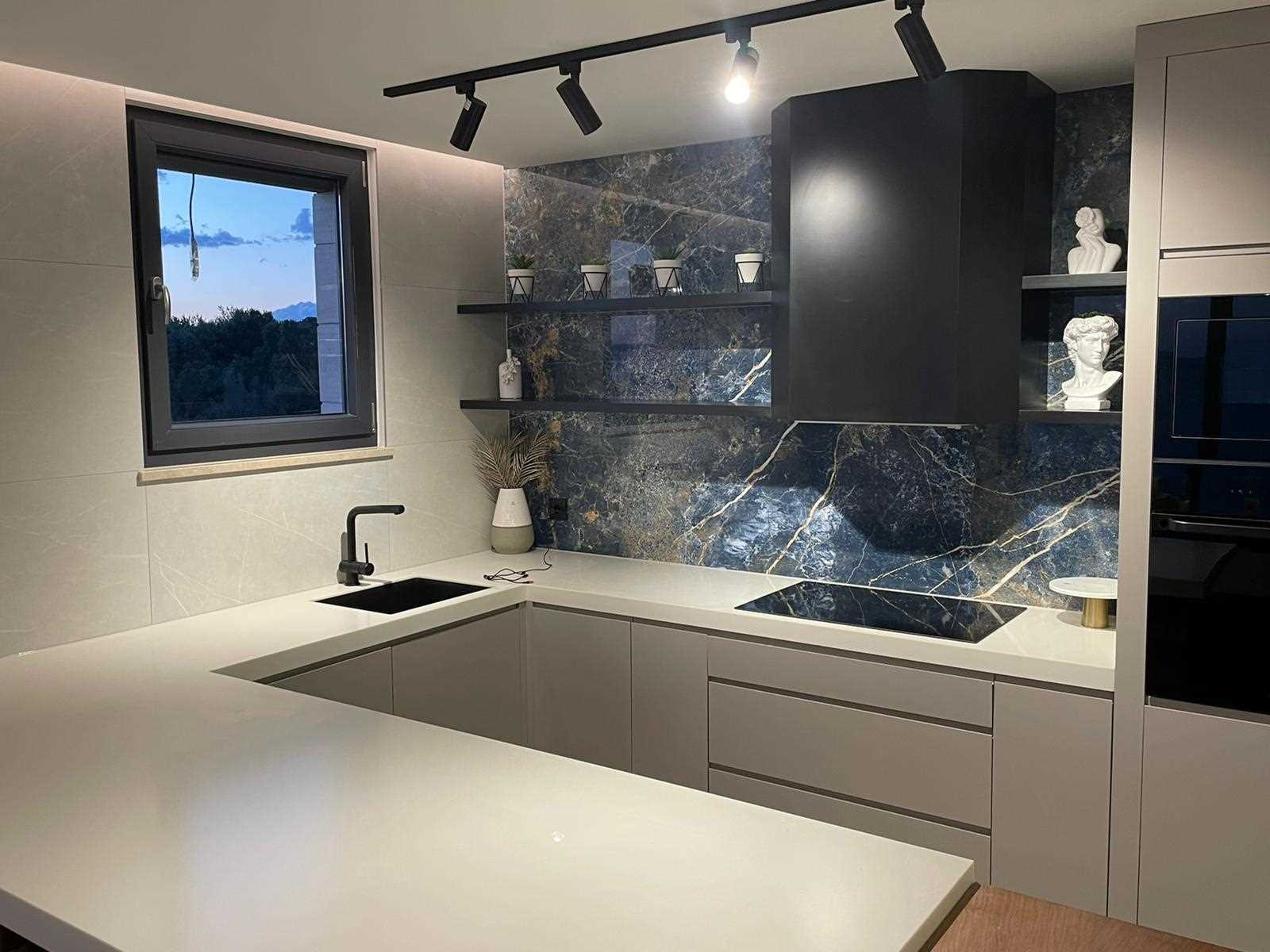 Deen Deluxe Penthouse