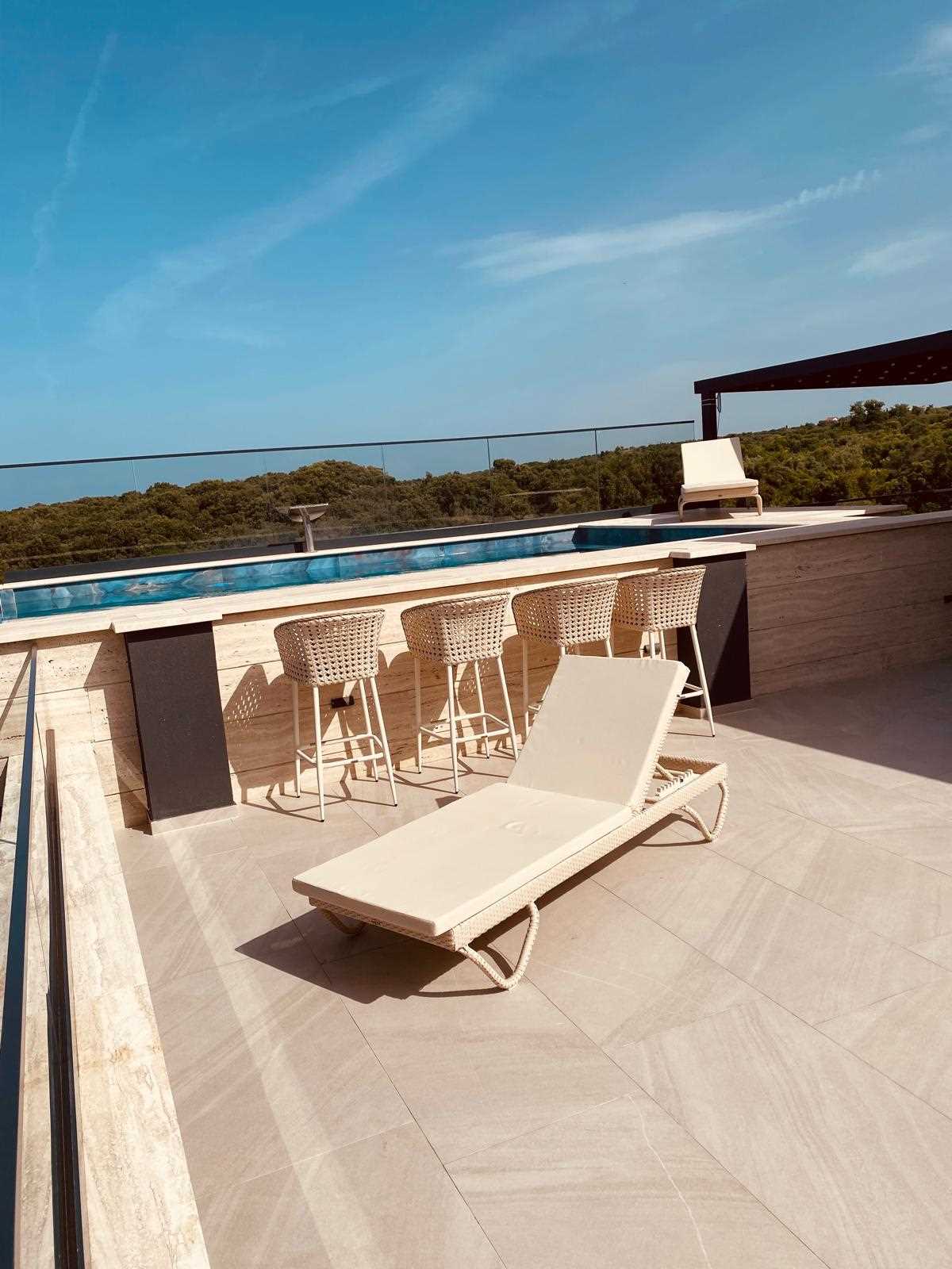 Deen Deluxe Penthouse