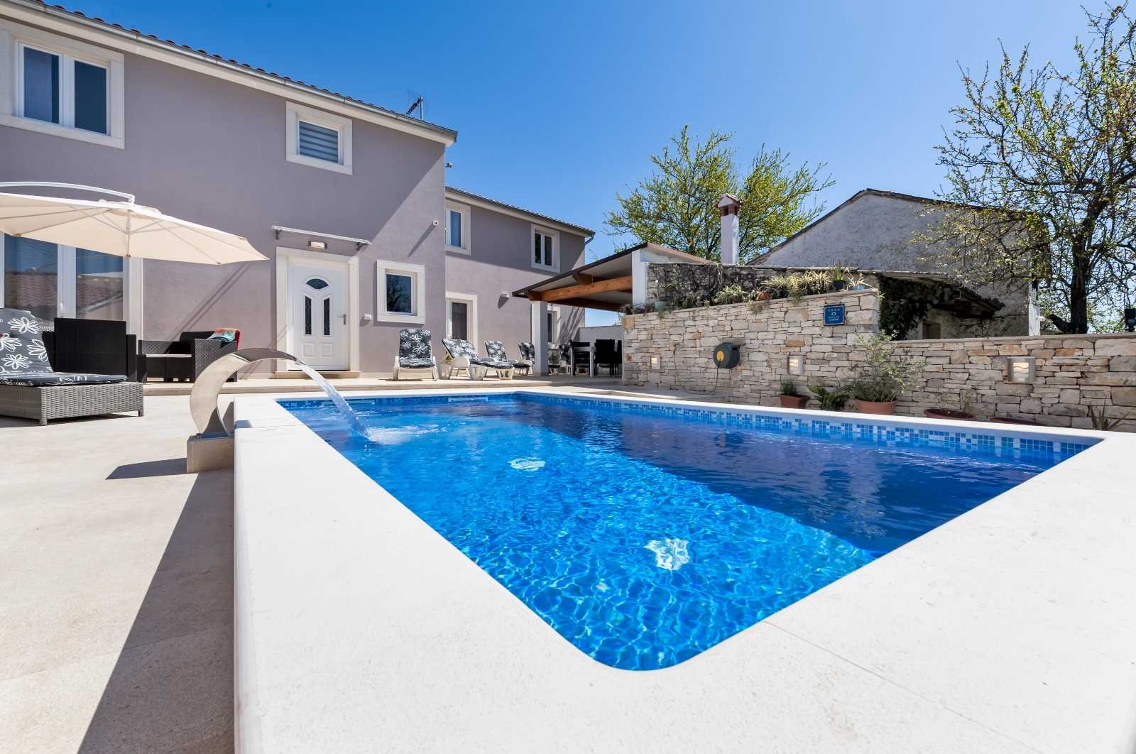 Villa Nina