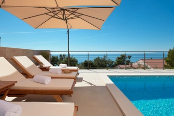 3-Bedroom Villa on Hvar for 6 Guests