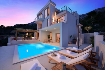 3-Bedroom Villa on Hvar for 6 Guests