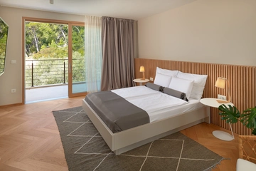 3-Bedroom Villa on Hvar for 6 Guests