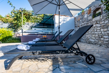 4-Bedroom Villa in Svetvinčenat for 8 Guests