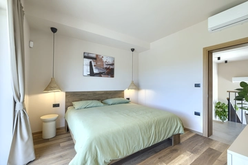 3-Bedroom Villa with Private Pool, Orbanići