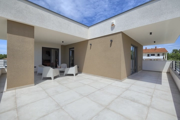 3-Bedroom Villa with Private Pool, Orbanići