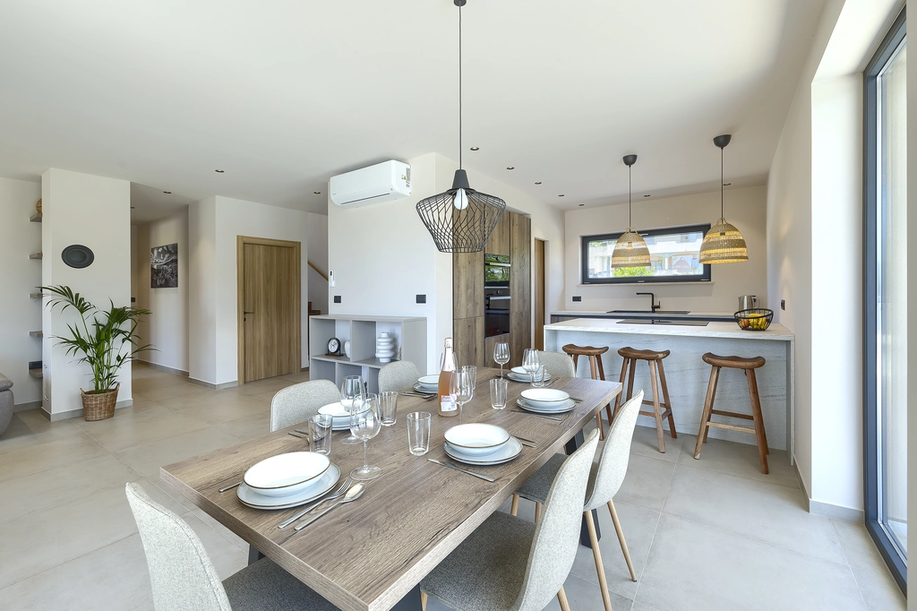 3-Bedroom Villa with Private Pool, Orbanići