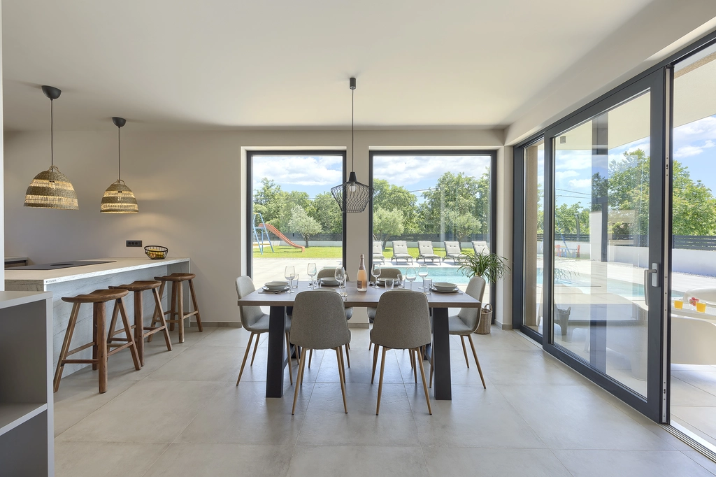 3-Bedroom Villa with Private Pool, Orbanići