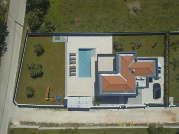3-Bedroom Villa with Private Pool, Orbanići