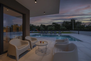 3-Bedroom Villa with Private Pool, Orbanići