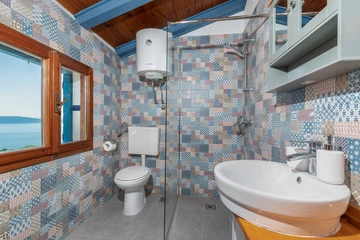 Villa with Private Pool in Labin for 6 Guests