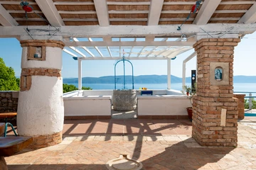 Villa with Private Pool in Labin for 6 Guests
