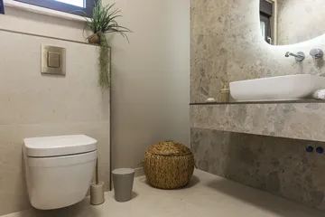 5-Bedroom Villa with Heated Pool in Donji Proložac