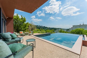 Zagreb Villa for 6 Guests with Outdoor Pool