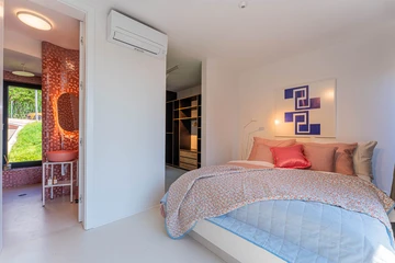 Zagreb Villa for 6 Guests with Outdoor Pool