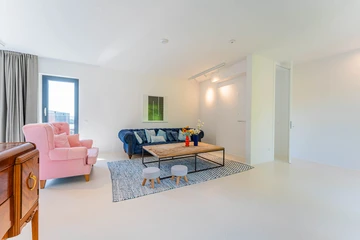 Zagreb Villa for 6 Guests with Outdoor Pool