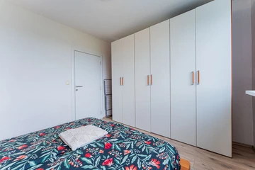 Zagreb 1-Bedroom Apartment with Quiet Loggia for 4