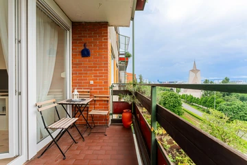 Zagreb 1-Bedroom Apartment with Quiet Loggia for 4