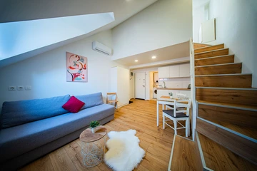 Calm One-Bedroom Apartment in Zagreb for 4