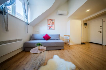 Calm One-Bedroom Apartment in Zagreb for 4