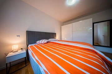 Zagreb 2-Bedroom Apartment with Loggia for 4-6 Guests