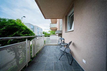 Zagreb 2-Bedroom Apartment with Loggia for 4-6 Guests