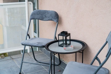 Zagreb 2-Bedroom Apartment with Loggia for 4-6 Guests