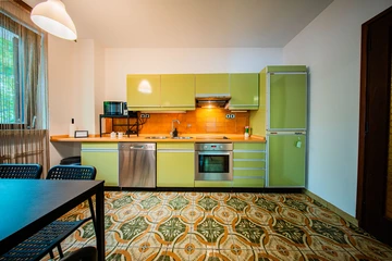 Zagreb 2-Bedroom Apartment with Terrace