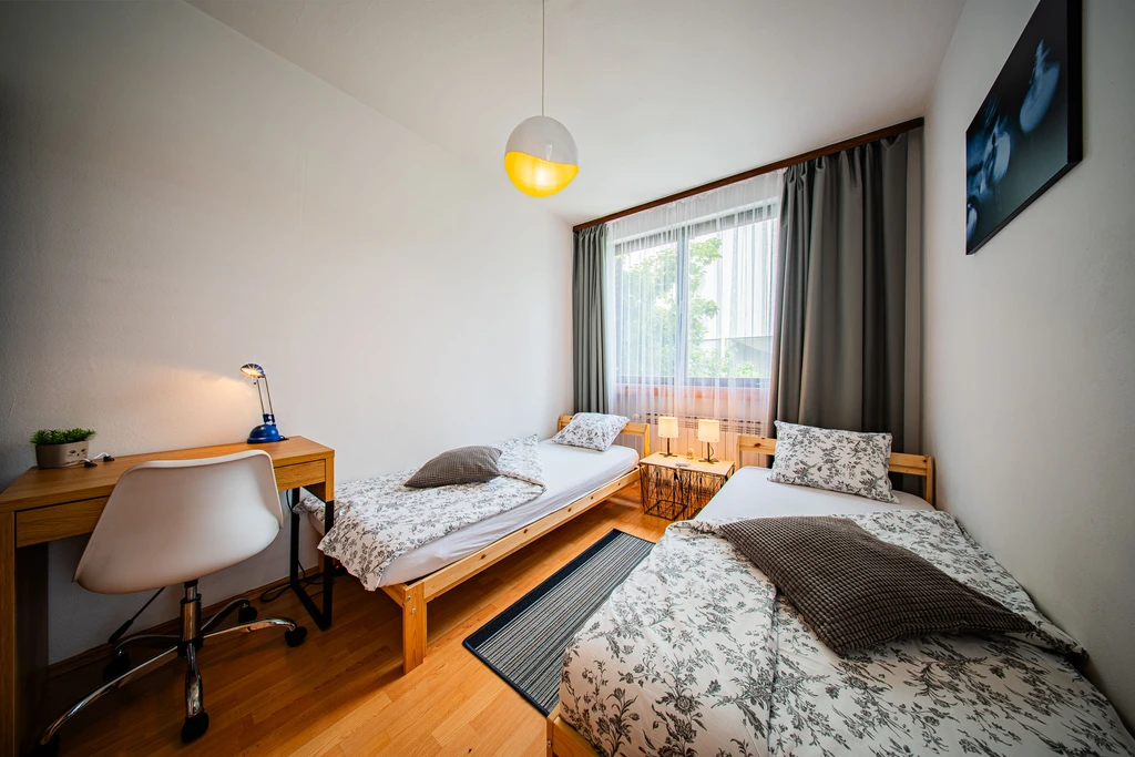 Zagreb 2-Bedroom Apartment with Terrace