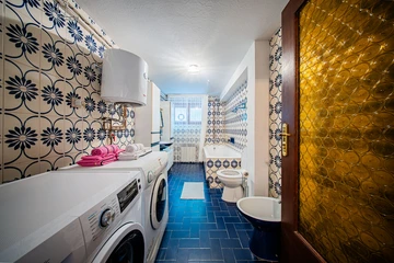 Zagreb 2-Bedroom Apartment with Terrace