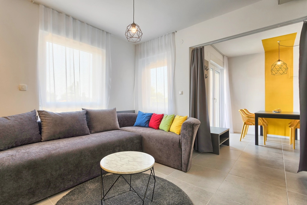 Serviced Apartment in Pula with Shared Pool
