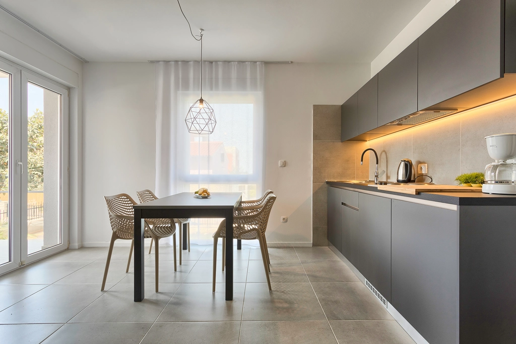 Pula 1-Bedroom Apartment with Shared Pool