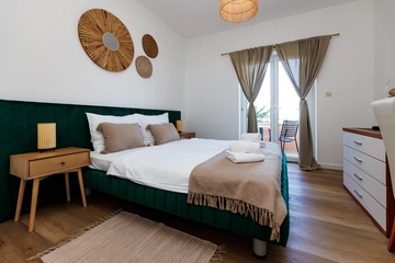 Heated Pool Villa in Lovran (Up to 30 Guests)