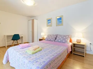 2-Bedroom Apartment in Umag for 4 Guests