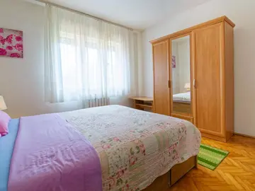 2-Bedroom Apartment in Umag for 4 Guests