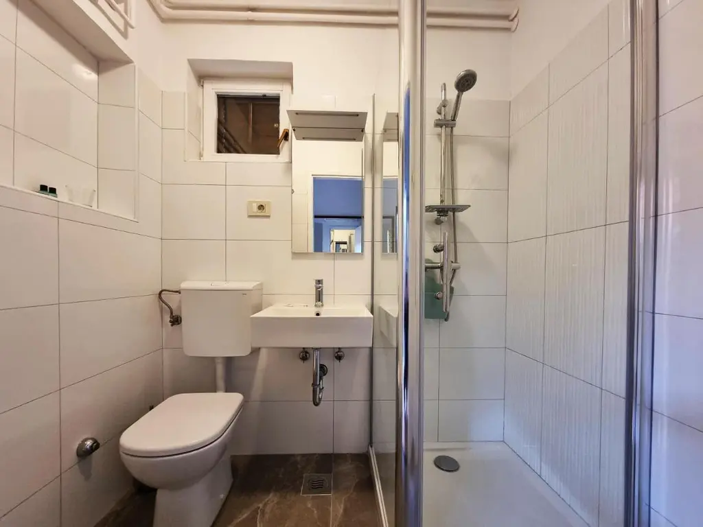 Room for 2 near the Beach in Umag, Bašanija