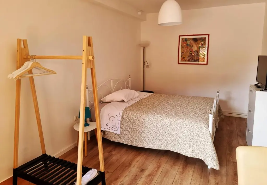 Room for 2 near the Beach in Umag, Bašanija