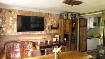 2-Bedroom Villa in Grižane-Belgrad for 6 Guests