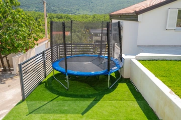 4-Bedroom Villa in Tugare with Heated Pool and Jacuzzi