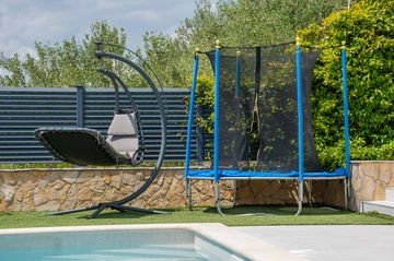 Tugare Holiday House with Heated Pool for 10 Guests