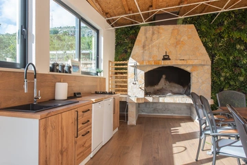 Tugare Holiday House with Heated Pool for 10 Guests