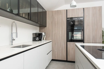 Tugare Holiday House with Heated Pool for 10 Guests