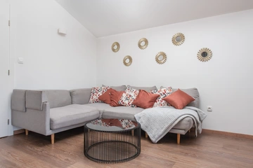 Tugare Holiday House with Heated Pool for 10 Guests