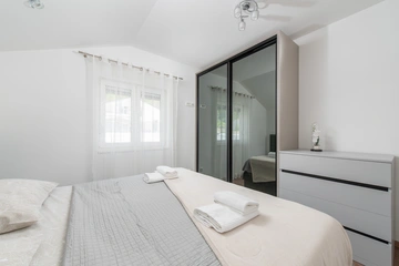 Tugare Holiday House with Heated Pool for 10 Guests