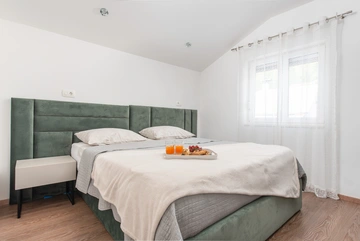 Tugare Holiday House with Heated Pool for 10 Guests