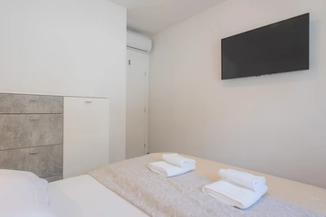 Tugare Holiday House with Heated Pool for 10 Guests