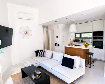 Apartment in Omiš with Heated Private Pool