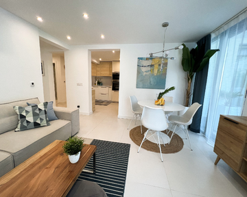 Omiš 2-Bedroom Apartment with Private Jacuzzi Terrace